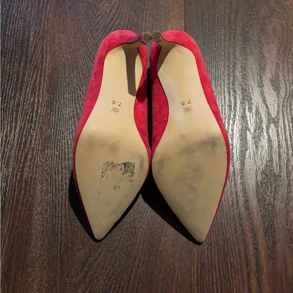 NWT BCBGeneration Midda Suede Heels - Picture 7 of 9